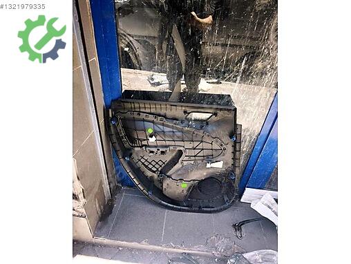 Opel Crossland X Sağ Arka Kapı çıkma parça