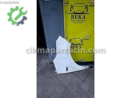 Opel Crossland X Sağ Çamurluk çıkma parça