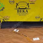 OPEL CROSLAND SAĞ ÖN KAPI ÇITASI ÇIKMA ORJİNAL YEDEK PARÇA