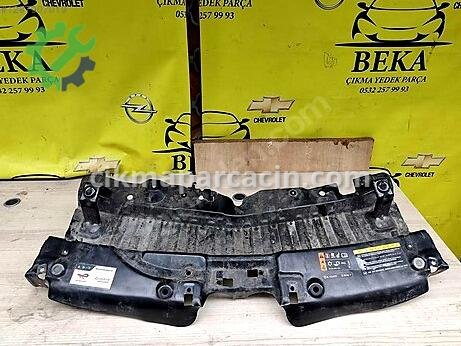 Opel Crossland X Bakalit çıkma parça