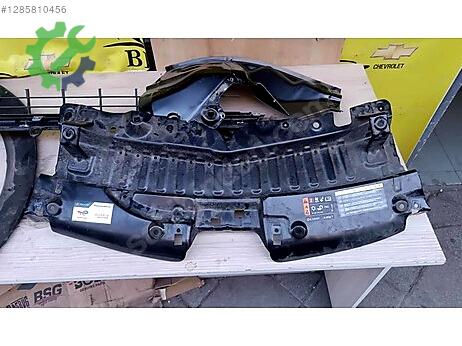 Opel Crossland X Bakalit çıkma parça