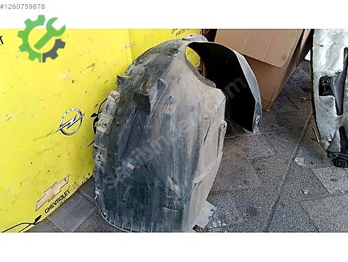 Opel Crossland X Davlumbaz çıkma parça