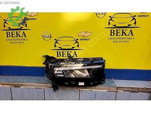 Opel Frontera Sağ Ön Far çıkma parça