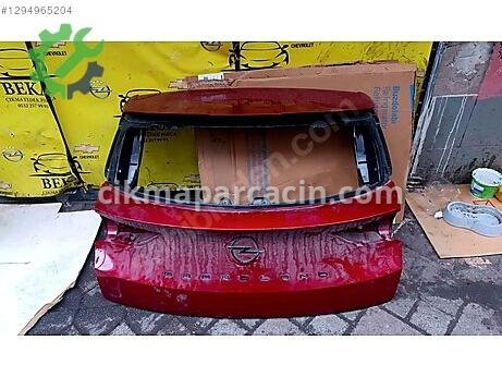 Opel Grandland X Bagaj çıkma parça