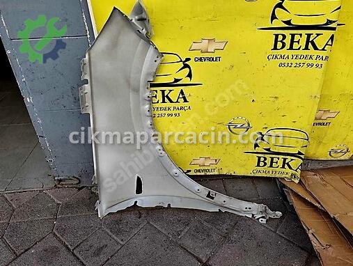 Opel Grandland X Sol Davlumbaz çıkma parça