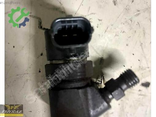 Opel Insignia Enjektör 2008-17 çıkma parça