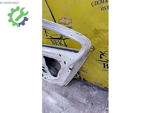 Opel Insignia Sağ Arka Kapı çıkma parça