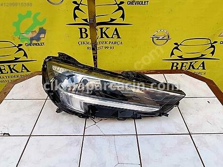 Opel Insignia Sağ Ön Far çıkma parça
