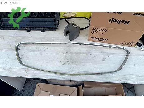 Opel Insignia Ön Panjur çıkma parça