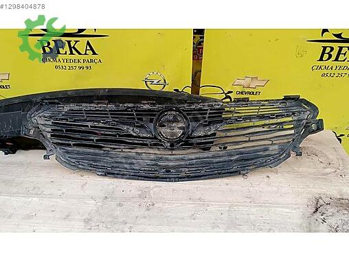 Opel Insignia Ön Panjur çıkma parça