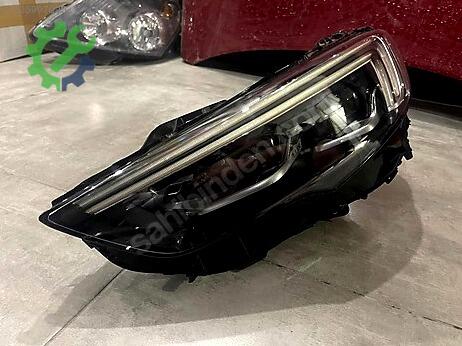 Opel Insignia Sol Ön Far çıkma parça