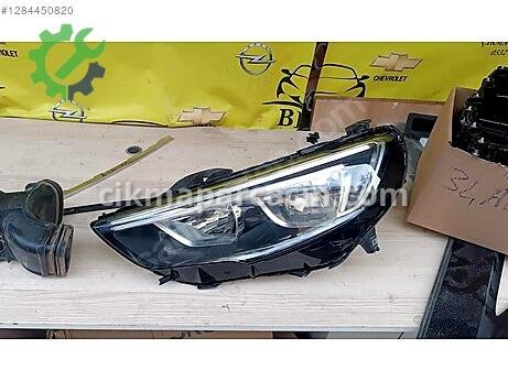 Opel Insignia Sol Ön Far çıkma parça
