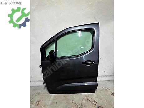 Opel Sağ Ön Kapı çıkma parça