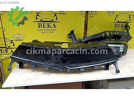 Opel Mokka Ön Panjur çıkma parça