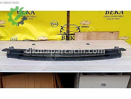 Opel Mokka Ön Panjur çıkma parça