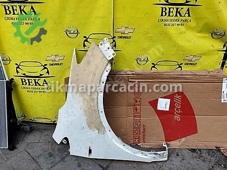 Opel Mokka Sağ Ön Çamurluk çıkma parça