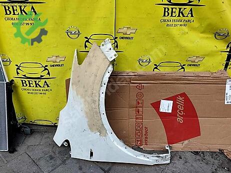 Opel Mokka Sağ Ön Çamurluk çıkma parça