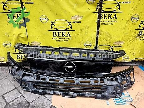 Opel Combo Ön Panjur çıkma parça