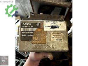 OPEL OMEGA VECTRA 2.0 MOTOR BEYNİ 0261200100