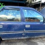 OPEL VECTRA A KASA SAĞ ÖN KAPI