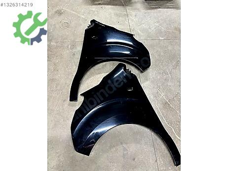 Opel Vivaro Çamurluk çıkma parça