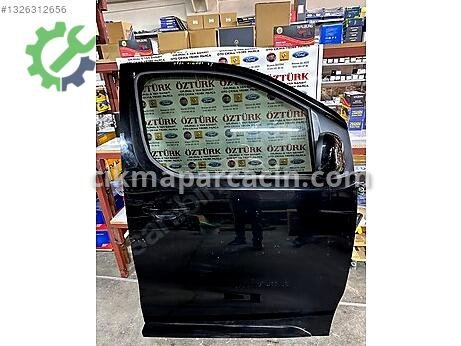 Opel Vivaro Sağ Ön Kapı çıkma parça