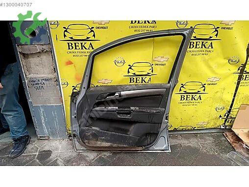 Opel Zafira Sağ Ön Kapı çıkma parça