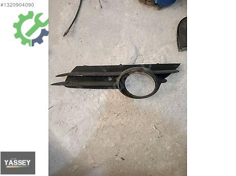 Opel Corsa Sis Farı Çerçevesi çıkma parça