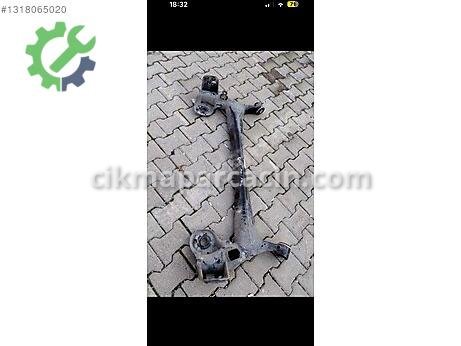 Opel Corsa Arka Dingil çıkma parça