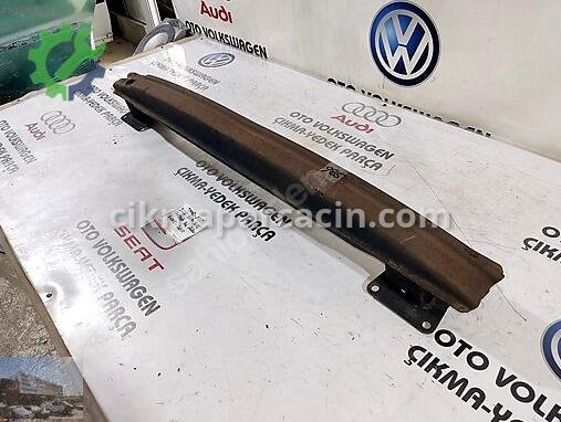Volkswagen Passat Arka Tampon Demiri 3C5807305 çıkma parça