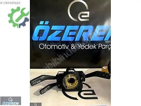 Volkswagen Passat Silecek Kolu çıkma parça