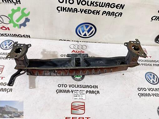 Volkswagen Passat Ön Tampon Demiri 126805 çıkma parça