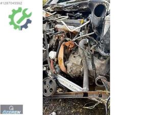 PEUGEOT 206 1.6 ŞANZIMAN PARÇALARI HASARLI ÖZEREN YEDEK PARÇA