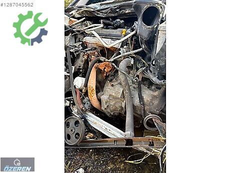 Peugeot 206 Şanzıman Komple çıkma parça
