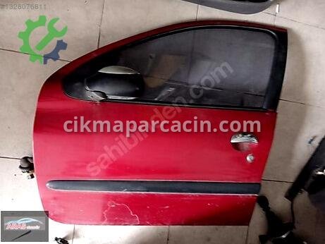 Peugeot 206 Sağ Arka Kapı çıkma parça