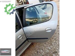 PEUGEOT 206 SAĞ ARKA KAPI ORJINAL ÇIKMA