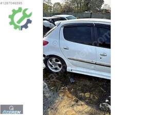 PEUGEOT 206 SAĞ ARKA KAPI ÖZEREN YEDEK PARÇA 05301368927