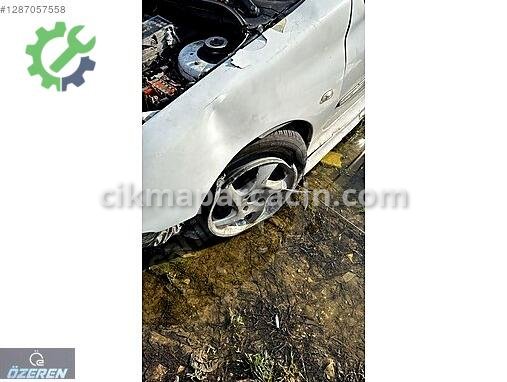 Peugeot 206 Sol Ön Çamurluk çıkma parça