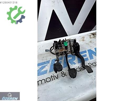 Peugeot 301 Pedal çıkma parça