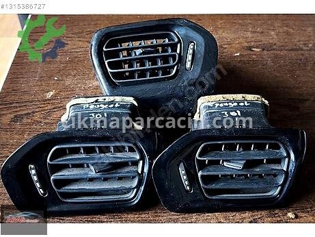 Peugeot 301 Bakalit çıkma parça