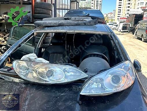 Peugeot 407 Sağ Ön Far çıkma parça