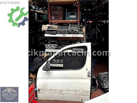 Peugeot Partner Sol Ön Kapı çıkma parça