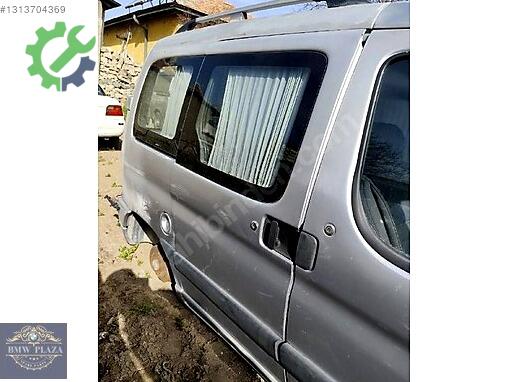 Peugeot Partner Marşpiyel Sacı TAVAN-KAPI-BAGAJ çıkma parça