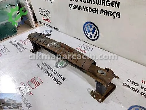Volkswagen Polo Ön Tampon Demiri 6R0807109D çıkma parça