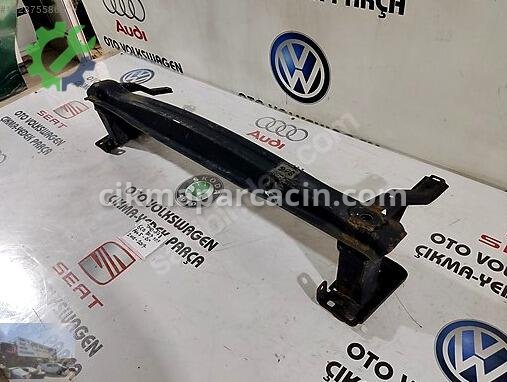 Volkswagen Polo Ön Tampon Demiri 6C0807109 çıkma parça