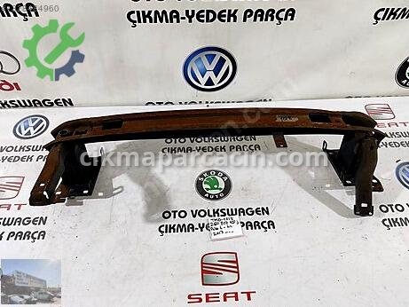 Volkswagen Polo Ön Tampon Demiri çıkma parça