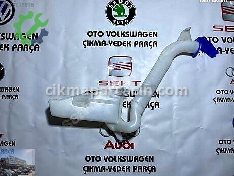 Volkswagen Polo Cam Suyu Deposu çıkma parça