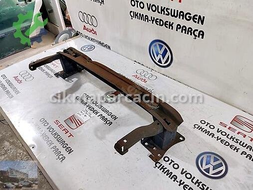 Volkswagen Polo Ön Tampon Demiri 2G0807109AC çıkma parça