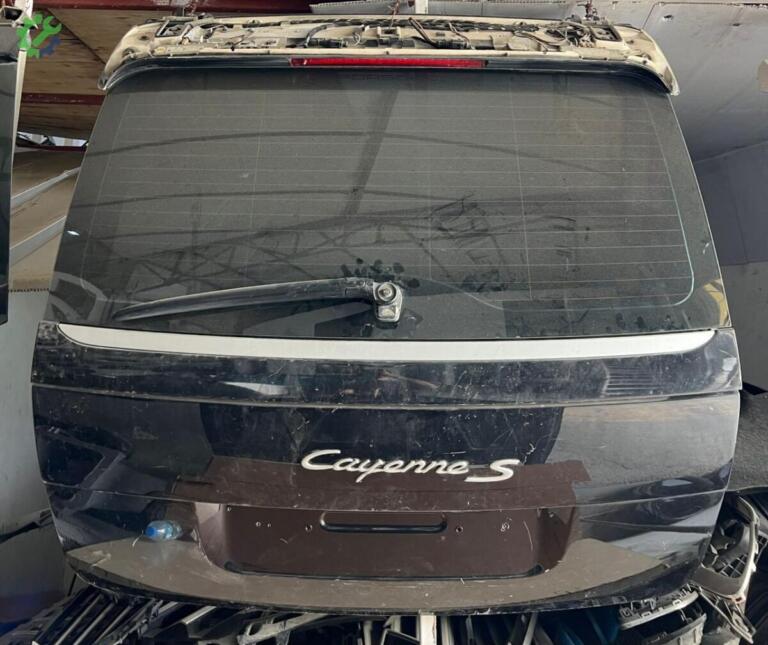 Porsche Cayenne Bagaj Kapağı çıkma parça