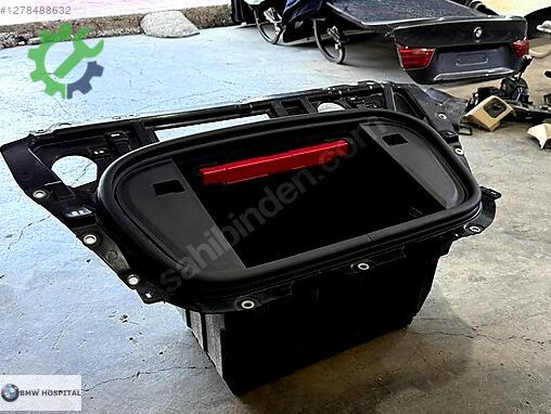 Porsche Taycan Bagaj çıkma parça